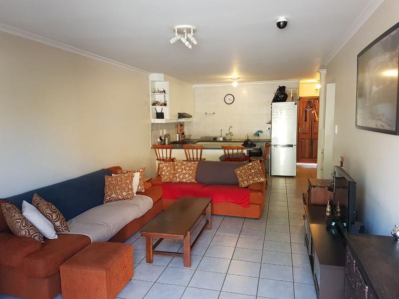2 Bedroom Property for Sale in Sonstraal Heights Western Cape